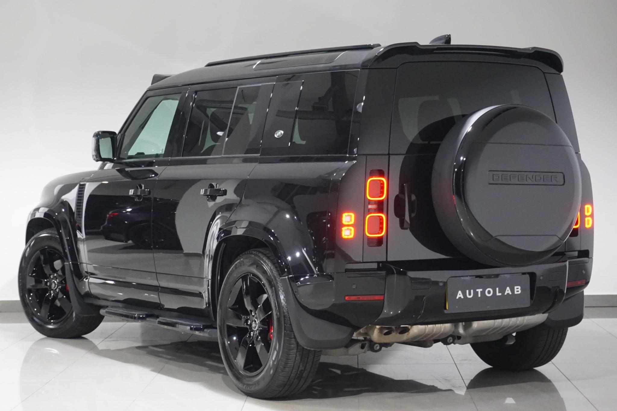 Land Rover Defender 110 3.0 D250 MHEV HSE Auto 4WD Euro 6 (s/s) 5dr